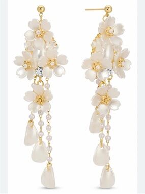NWT Eye Candy Los Angeles Dina Pearlescent Bead Flower Drop
Earrings